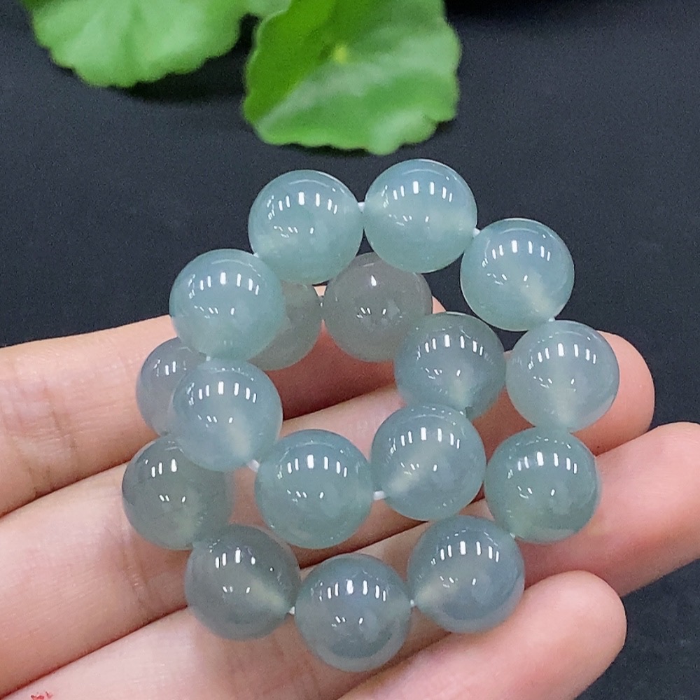 F32819071 Jadeite Bracelet approx. 10mm, Total Weight approx. 33g