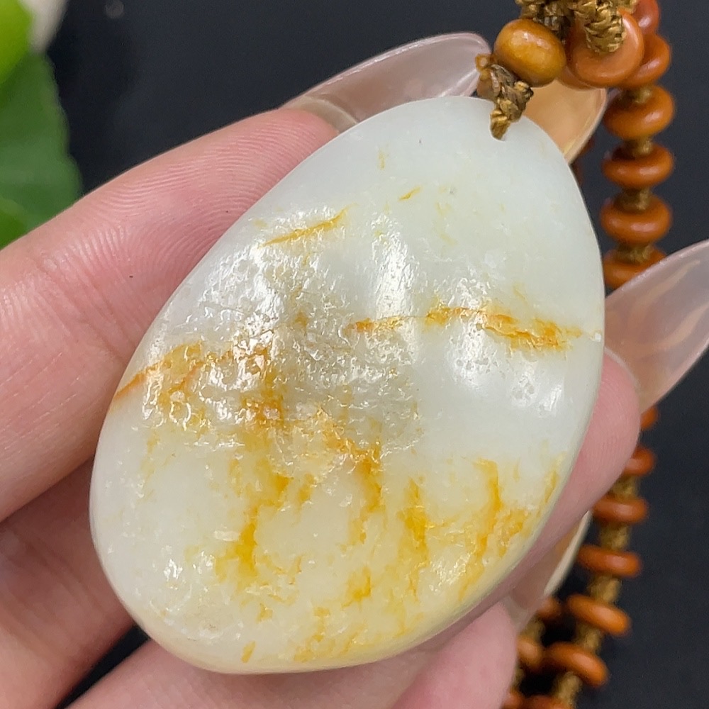 H30491519 Hetian Jade Pendant - Dragon Roaming the World, Undetermined Skin Color Origin, Chain Not Hetian Jade, Total Weight (Including Chain) Approx. 41.4g