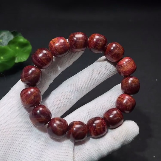 W33937397 Huanghuali Wood Bracelet, Total Weight Approx. 26.6g, Bead Size 15.1mm