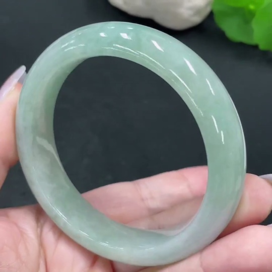 F27064645 Jadeite Round Bangle Size 56.4 Total Weight Approx. 66.7g