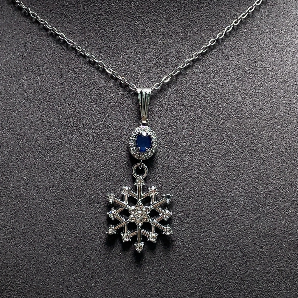 C33937071 Sapphire Necklace Total Non-Gold Weight Approx. 2.9g