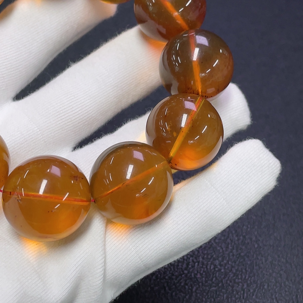 C30509006 Amber Beeswax Bracelet Total Weight Approx.66.15g Size 21.7mm