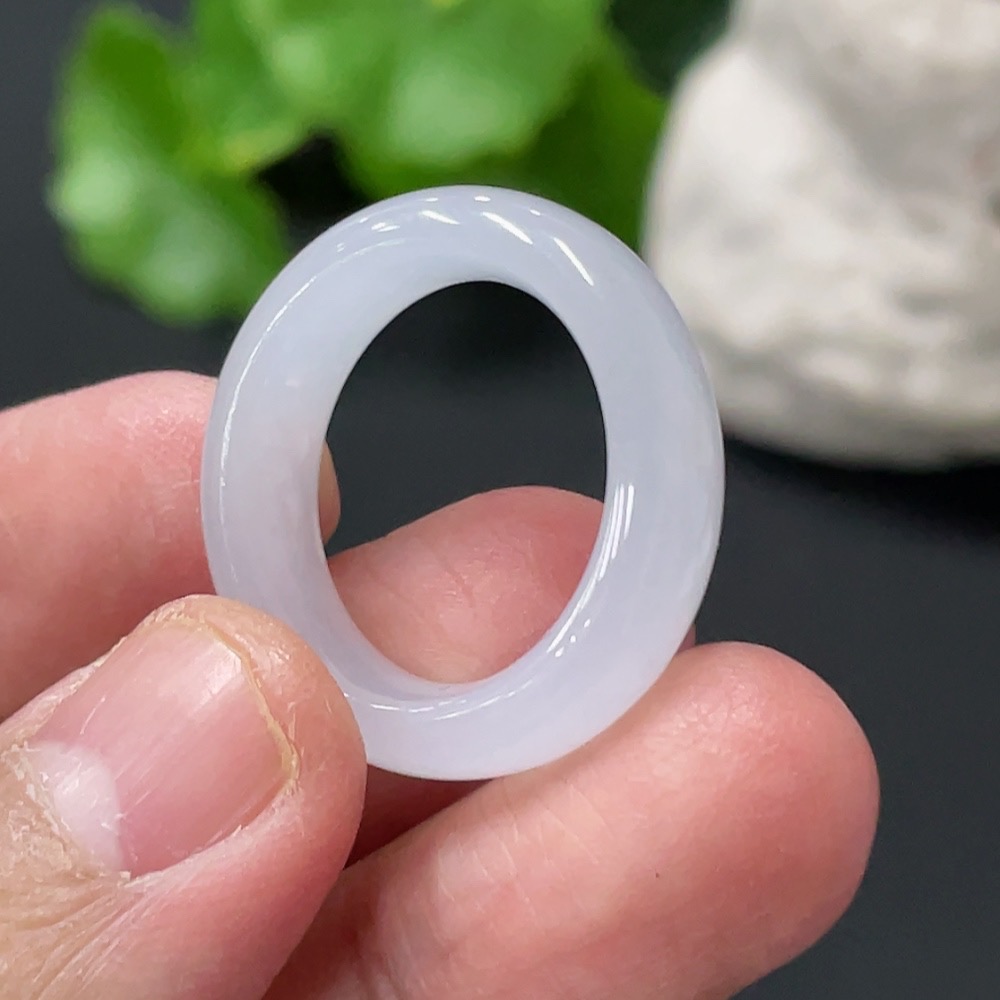 F34058811 Jadeite Ring Size 17 Total Weight Approx. 5g