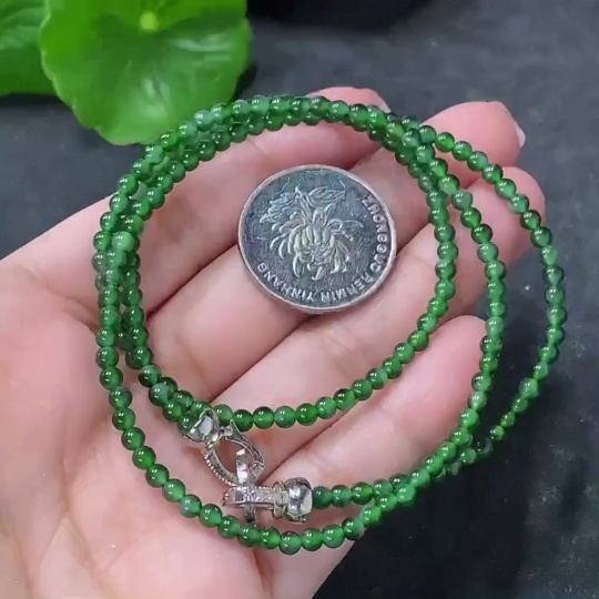 F34030541 Jadeite Bead Necklace Approx. 3mm Non-Gold Total Weight Approx. 9.6g