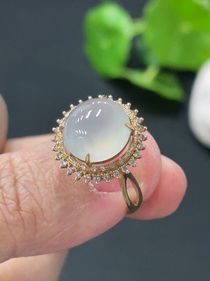 F33945366 Jadeite Cabochon Inlaid Ring 18k Gold Setting Size 15 Total Weight Approx. 3.58g with Diamond Accents