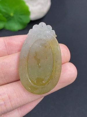 F42967915 翡翠毛货福贝挂件 货品总重量约8.4克