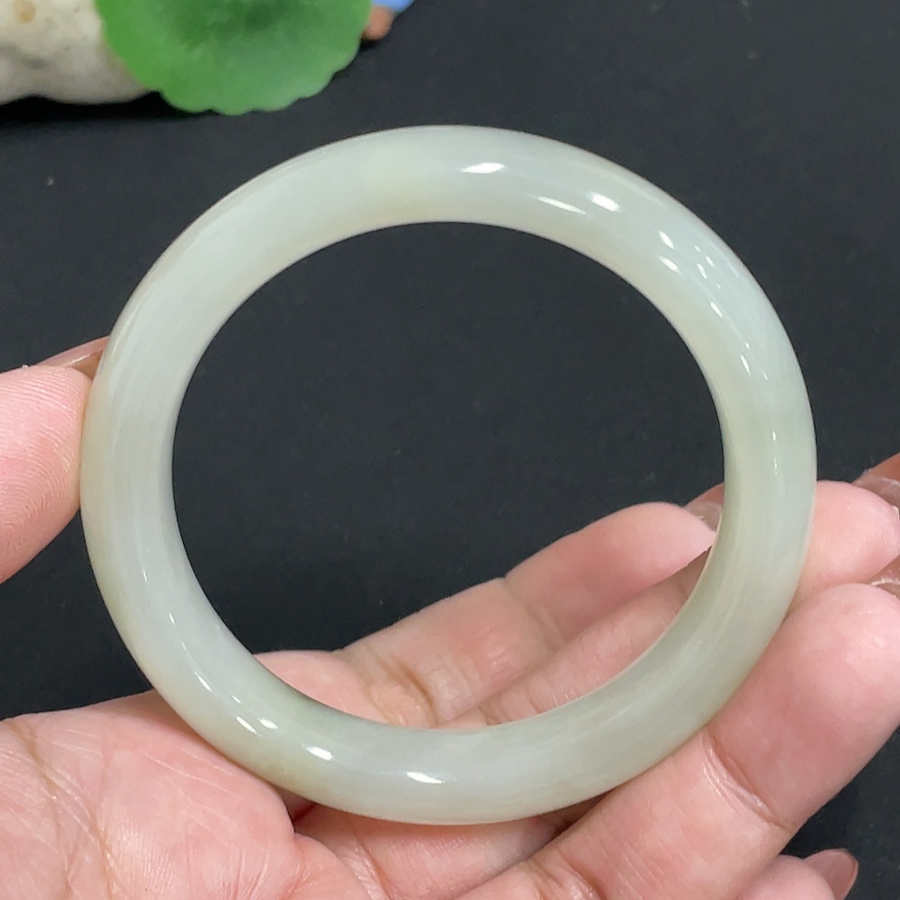 H34074664 Hetian Jade Round Bracelet, Size 53.7, Total Weight Approx. 46.6g