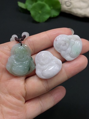 F26031097 JadeiteBuddha Pendant with Non-Grade A Beads