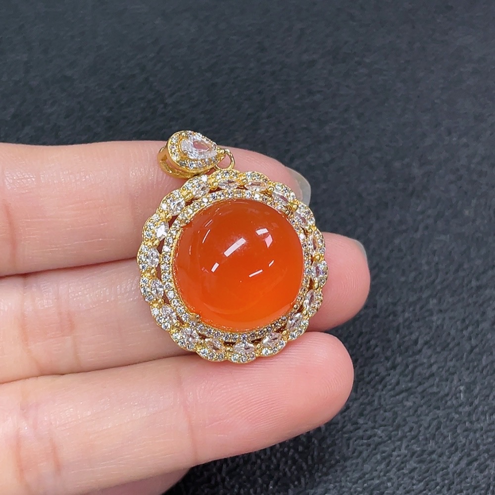 C34949305 South Agate Pendant Non-Gold Total Weight About 8.74ct Size Approx.16.6mm