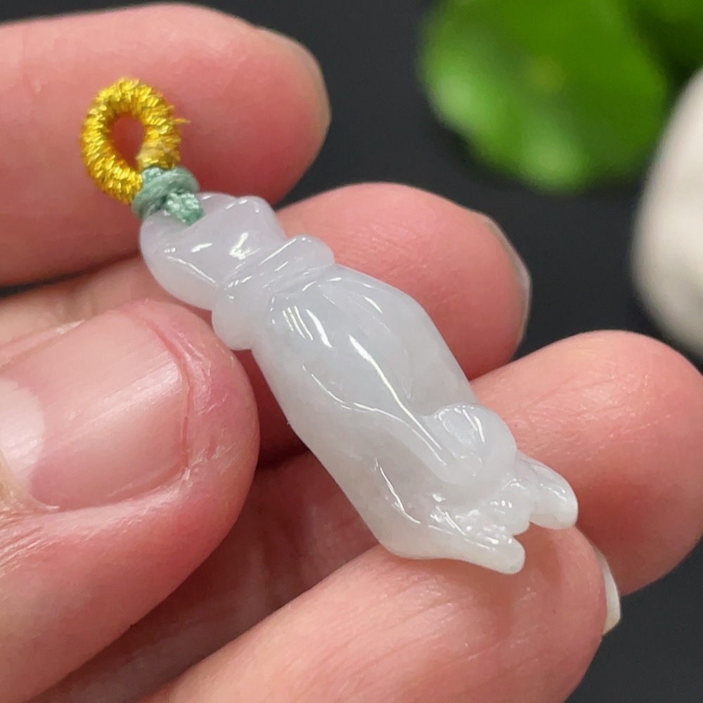 F29431919 Jadeite Pendant with a Cherished Pearl
