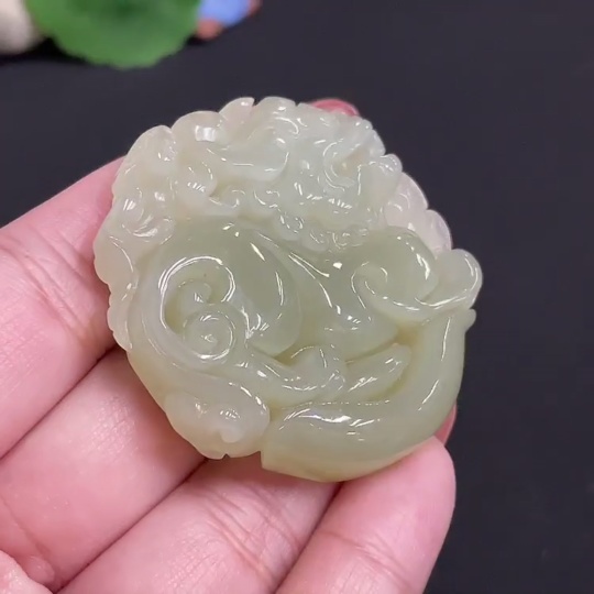 H35101308 Hetian Jade Pendant, Auspicious Beast, Total Weight Approx. 36.3g