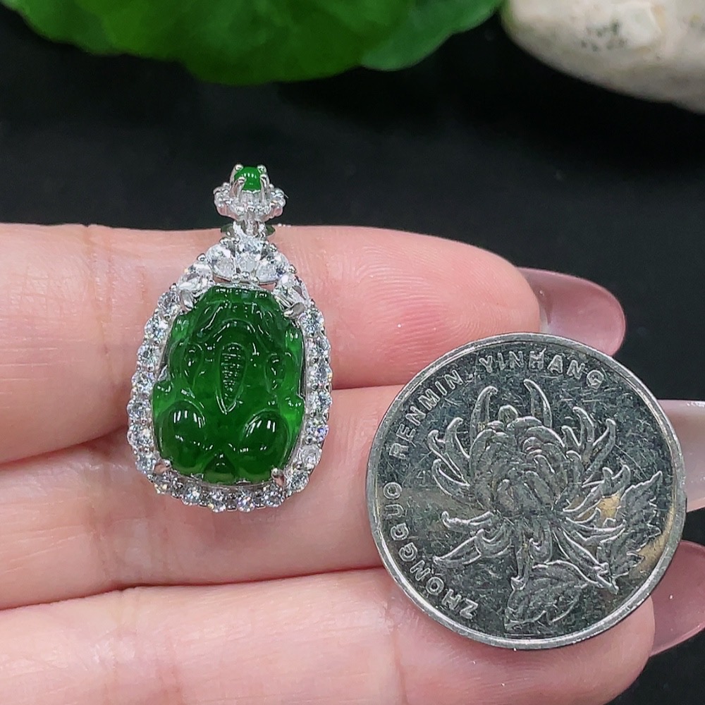 F34013158 Jadeite Inlaid Pendant Total Weight Approx.4g Non-Gold Inlaid With Non-A Grade Beads