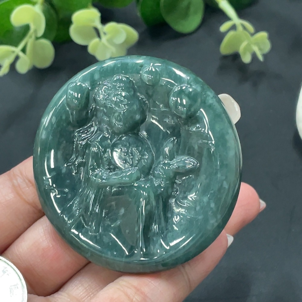 F13512793 Jadeite Lady Painting Pendant