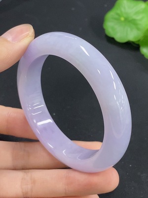 F46548377 翡翠正圈手镯 圈口52 货品总重约56.86g