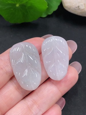 F37359165 翡翠叶子挂件一手走