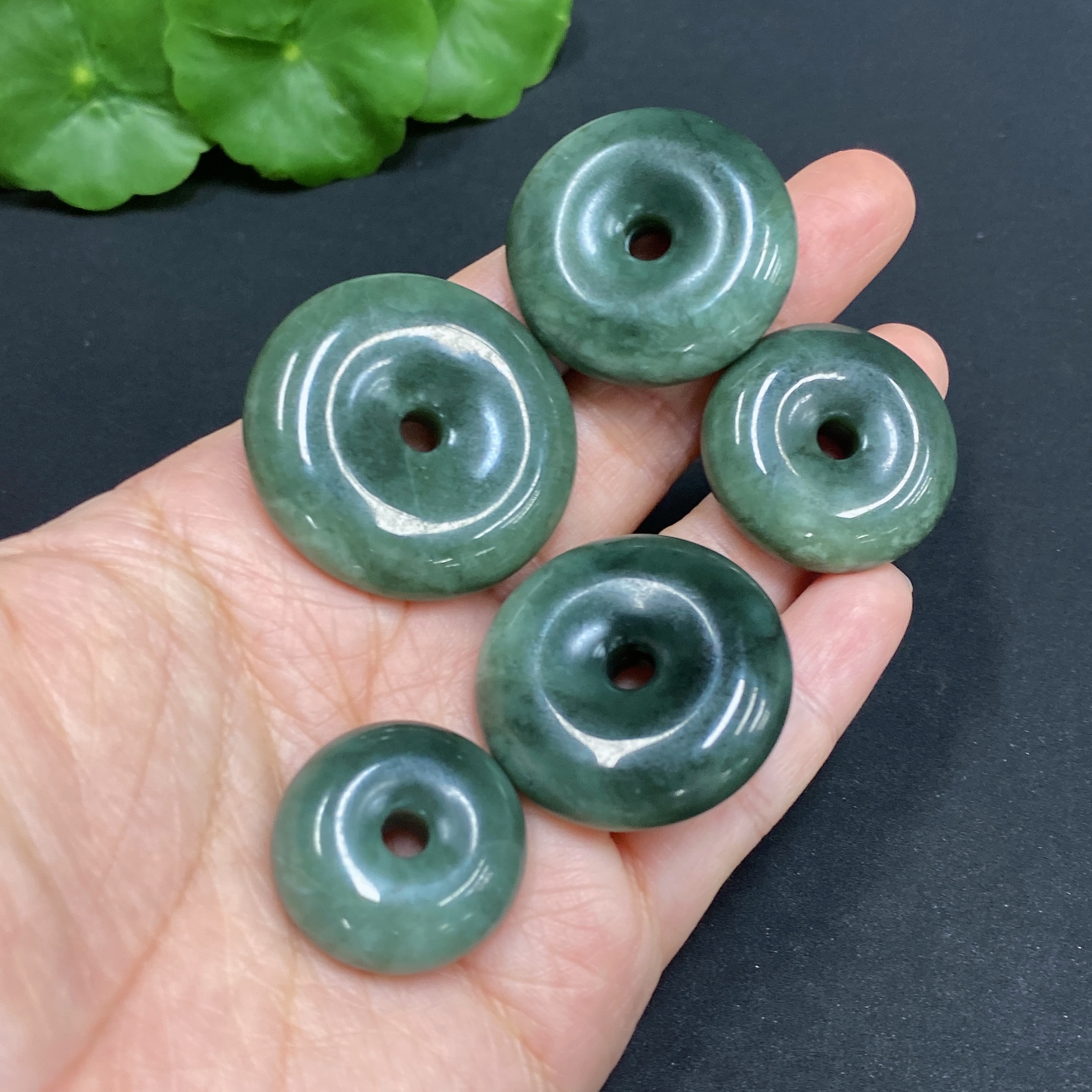 H30572148 Hetian Jade Pendant, Peace Buckle, Total Weight Approx. 60.9g