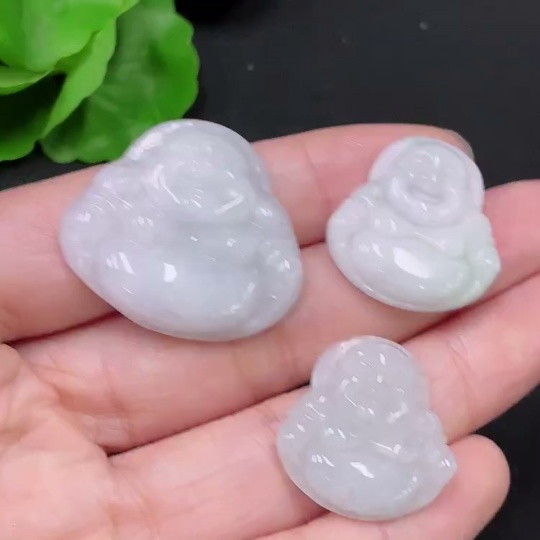 F33892699 Jadeite Pendants Sell as a Lot
