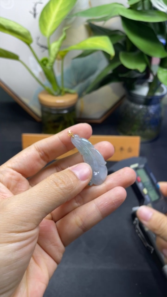 F34074713 Jadeite Leaf Pendant 18k Total Weight Approx.4.33g