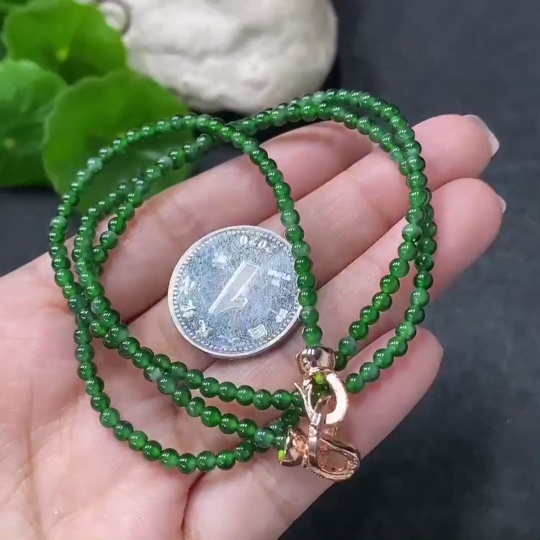 F34030536 Jadeite Bead Necklace Approx. 3mm Non-Gold Total Weight Approx. 9.82g