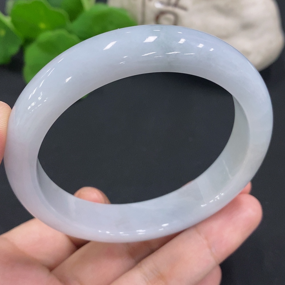 F31686458 Jadeite Round Bangle, Inner Diameter 58.9, Total Weight Approx. 64.6g