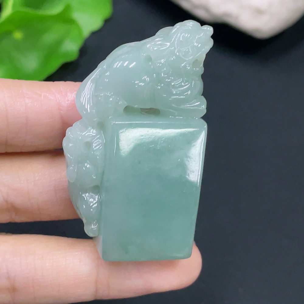 F31690798 JadeitePi Xiu Seal, Total Weight Approx. 34.15g