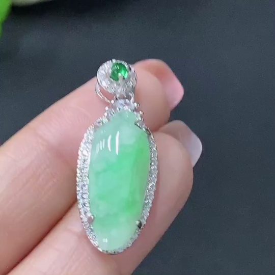 F27116405 Jadeite Inlaid Blessing Melon Pendant Non-Gold Matching Beads Non-Grade A Total Weight Approx. 2.69g