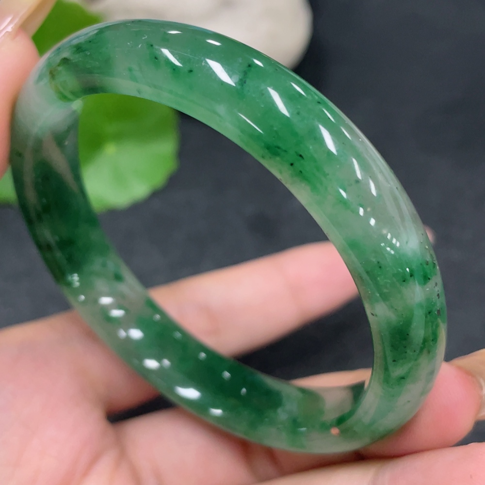 H32751918 African Emerald (Dulong Jade) Round Bracelet Size 55.2 Total Weight Approx. 36.1g
