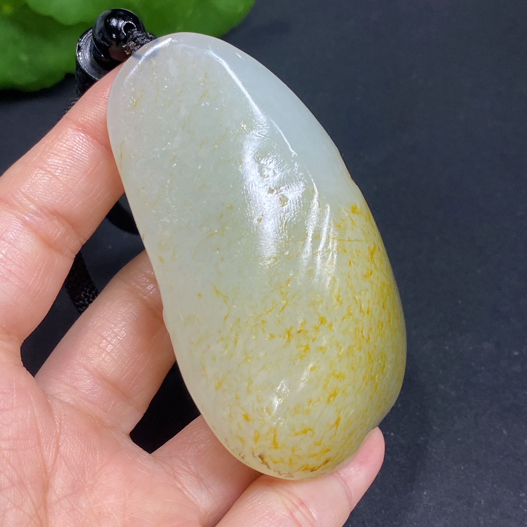 H30440492 Hetian Jade Handheld Piece - Seize the Opportunity