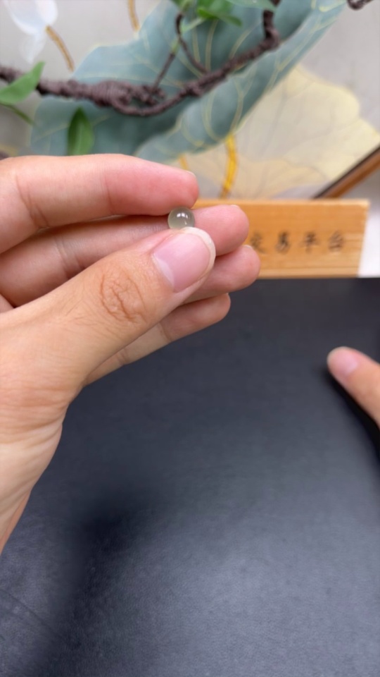 F32818896 Jadeite Cabochon Mounting Piece