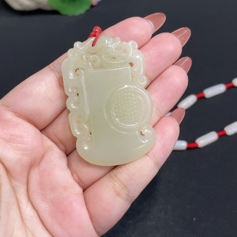 H34973033 Hetian Jade Pendant, Antique Style, Total Weight Approx. [with chain] 49.6g
