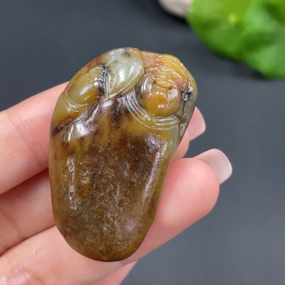H20272525 Hetian Jade Pendant    God of Wealth    Undetermined Skin Color Origin   Total Weight About 26.4g