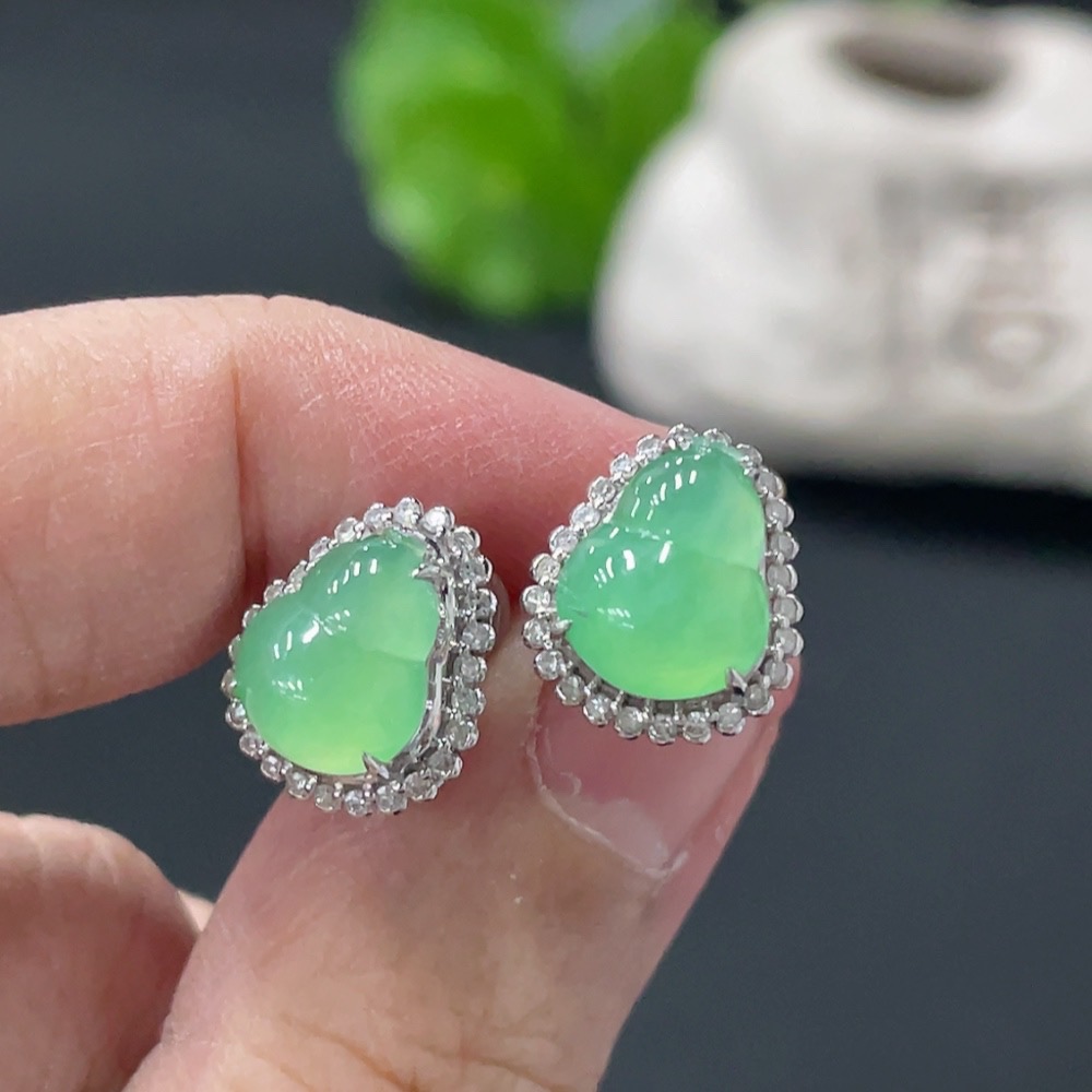 F30519099 Jadeite Earrings 18k with Diamond Accents Total Weight Approx. 3g (Excluding Ear Backs)