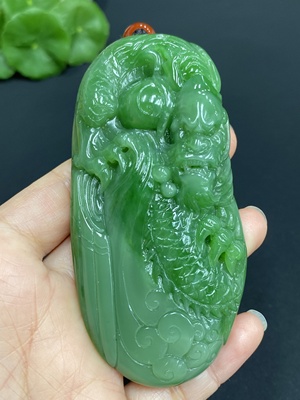 H28188370 Hetian Jade Handheld Ornament Dragon Gross Weight (including rope): 130.6g