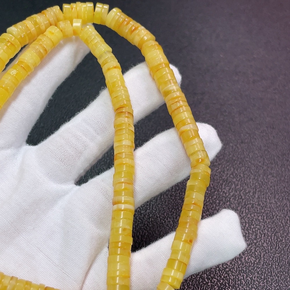 C32720435 Amber Honey Bead Strand Non-Gold Total Weight Approx. 29.89g Size 5.7-11.4mm