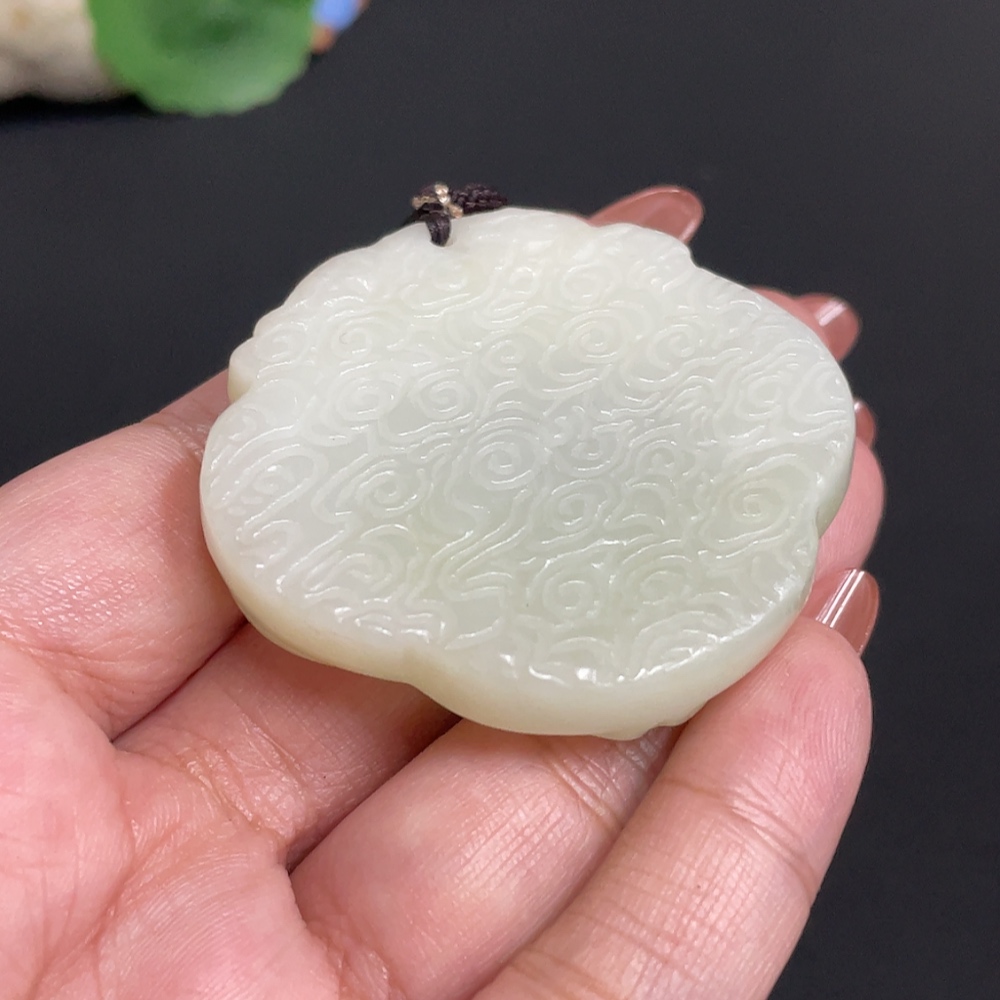 H34074310 Hetian Jade Pendant Dragon Total Weight approx. [with rope] 54.3g