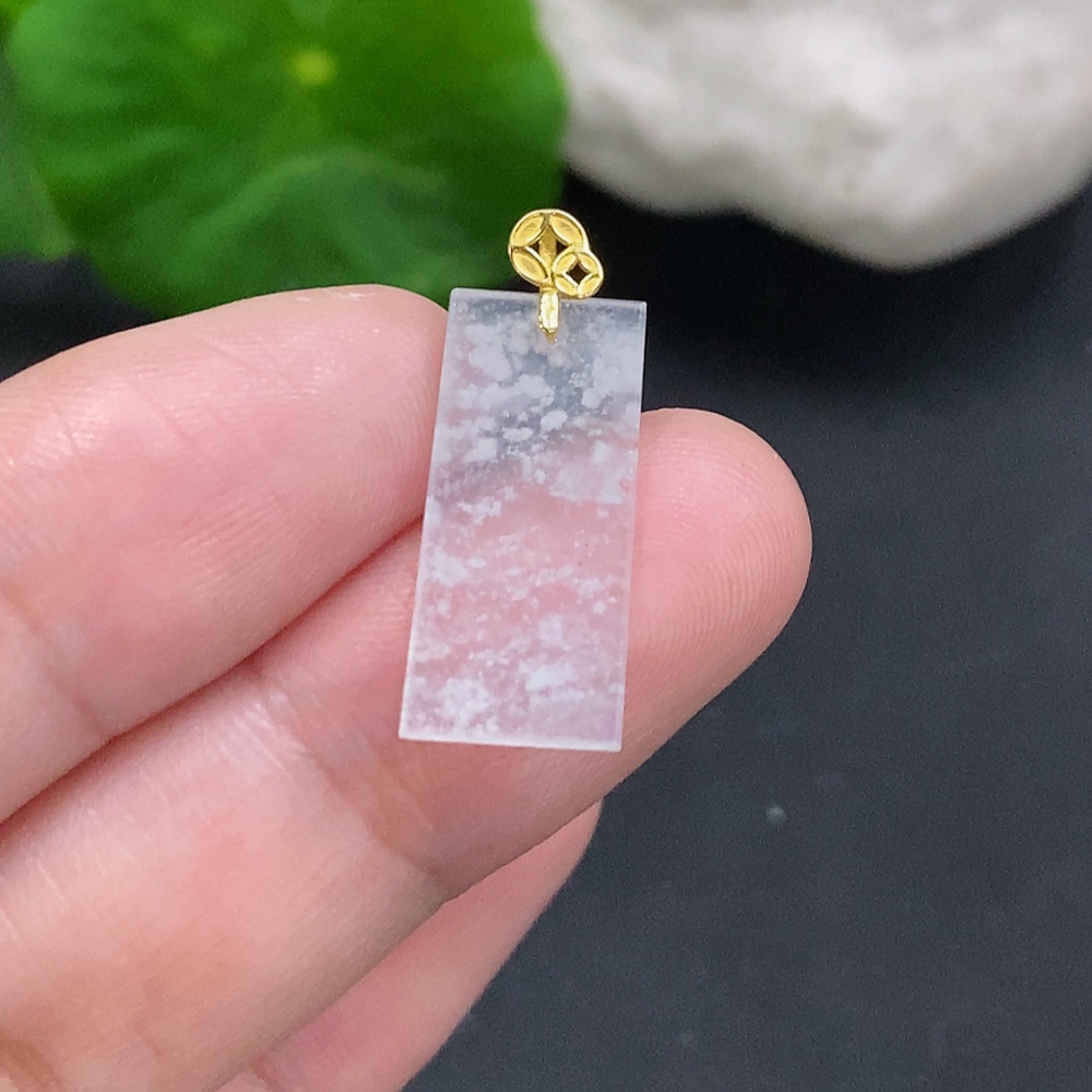 F34001212 Jadeite Plain Pendant (No imprint, surface gold content Au75%) total weight approx. 0.9g