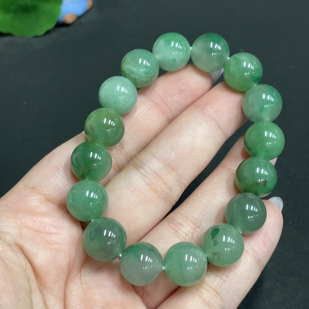 H33846994 African Emerald (Dulong Jade)
