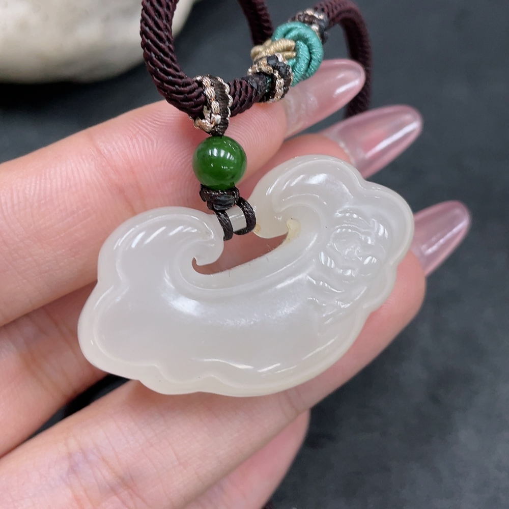 H33897385 Hetian Jade Pendant Ruyi