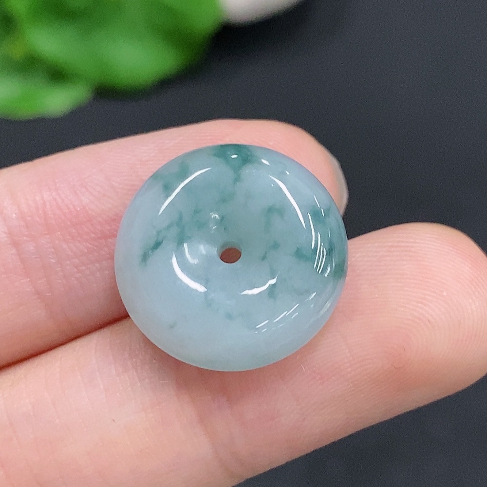 F30458720 JadeitePeace Buckle, total weight approx. 3.4g