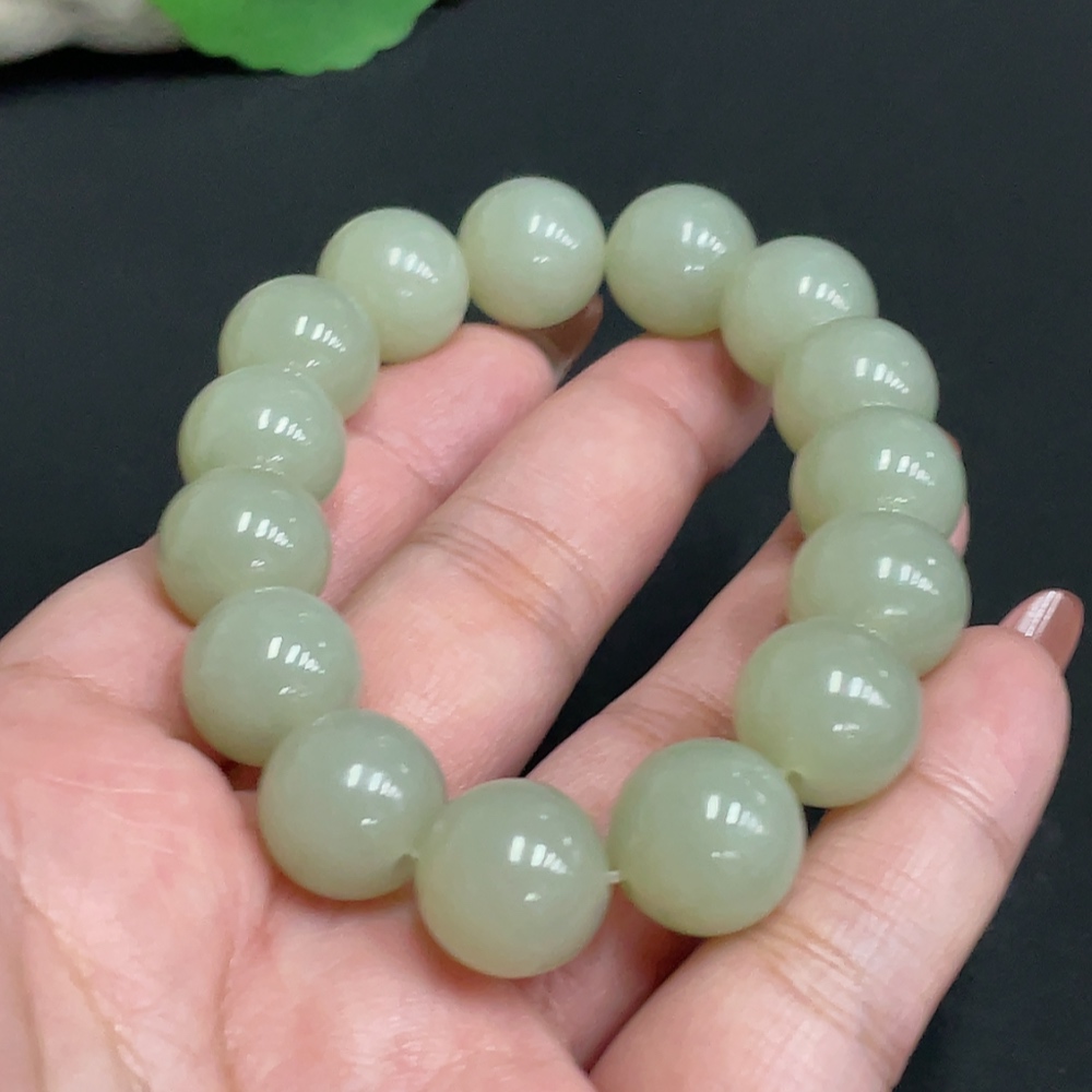 H35100383 Hetian Jade Bracelet, approx. 13.7 mm, total weight approx. 61.3g