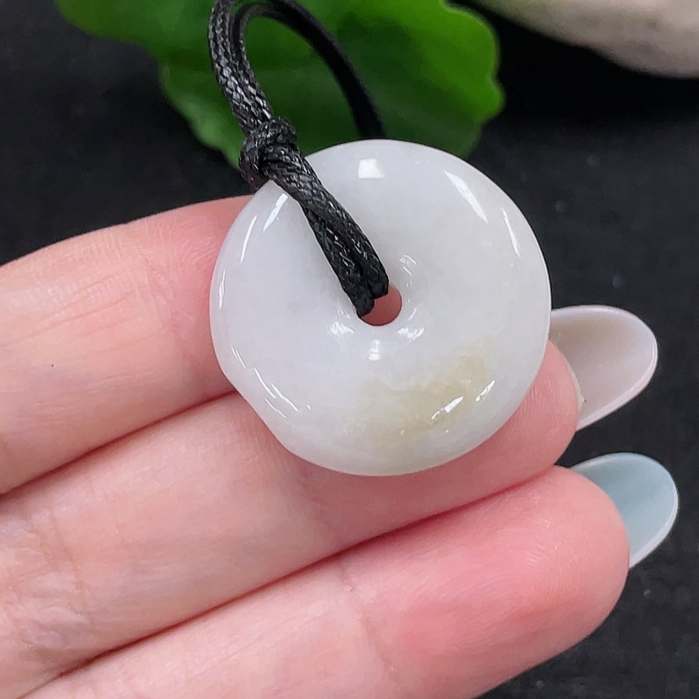 F33898645 Jadeite Safety Buckle Pendant Total Weight Approximately 7.4g (Including Cord Weight)