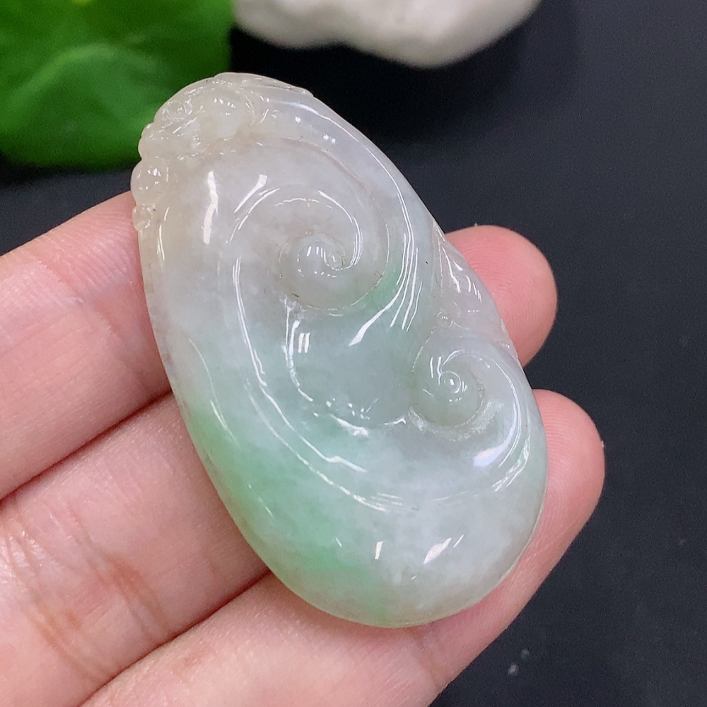 F33883131 Jadeite Ruyi Pendant Total Weight About 11.4g