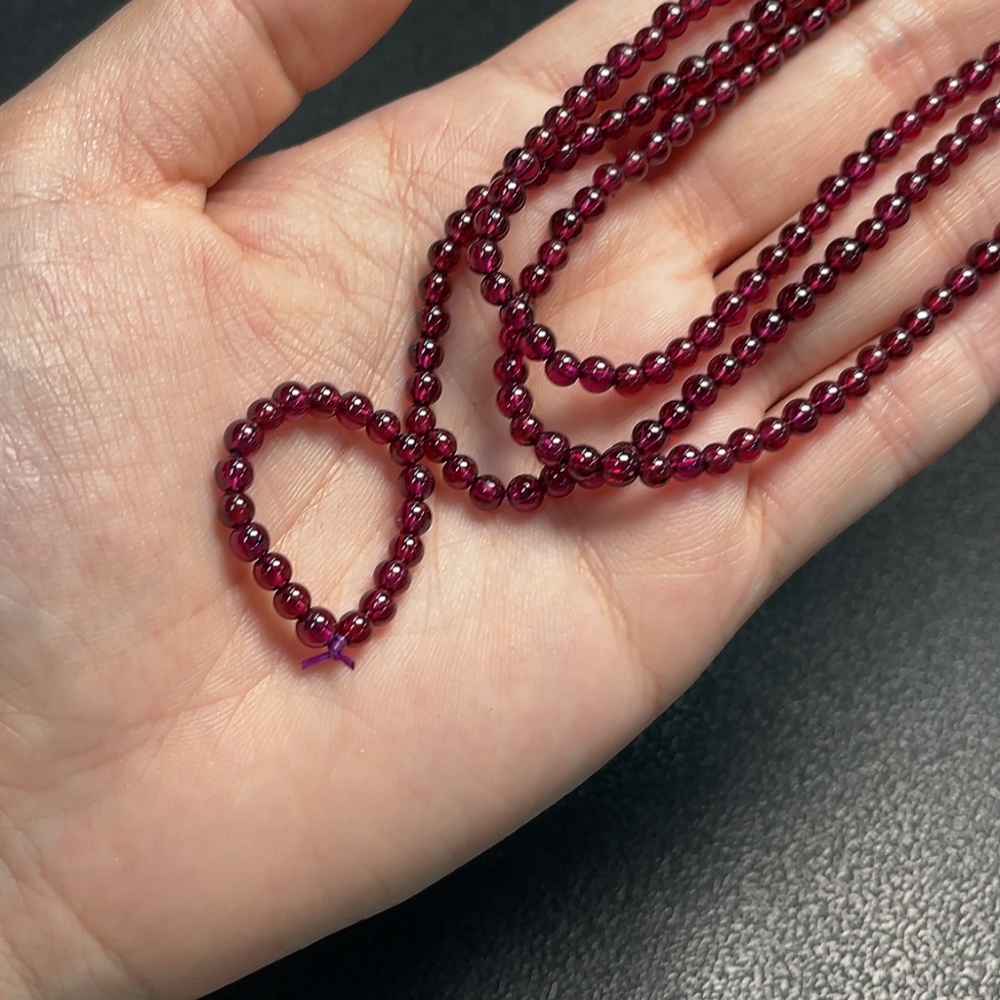 C34009905 Garnet Bead Strand Total Weight Approx.21.24g Sell as a Lot