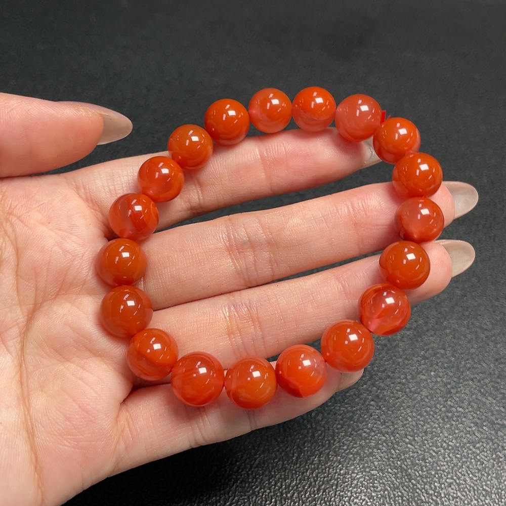 C34992036 Red Agate Bracelet with Visible Organic Matter, Total Weight Approx. 29.50g, Size About 10.4mm