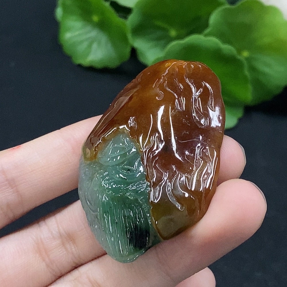 F34028647 Jadeite Eight-Diagram Pendant with Indeterminate Yellow Color Origin, Total Weight Approximately 27.96g Excluding Rope