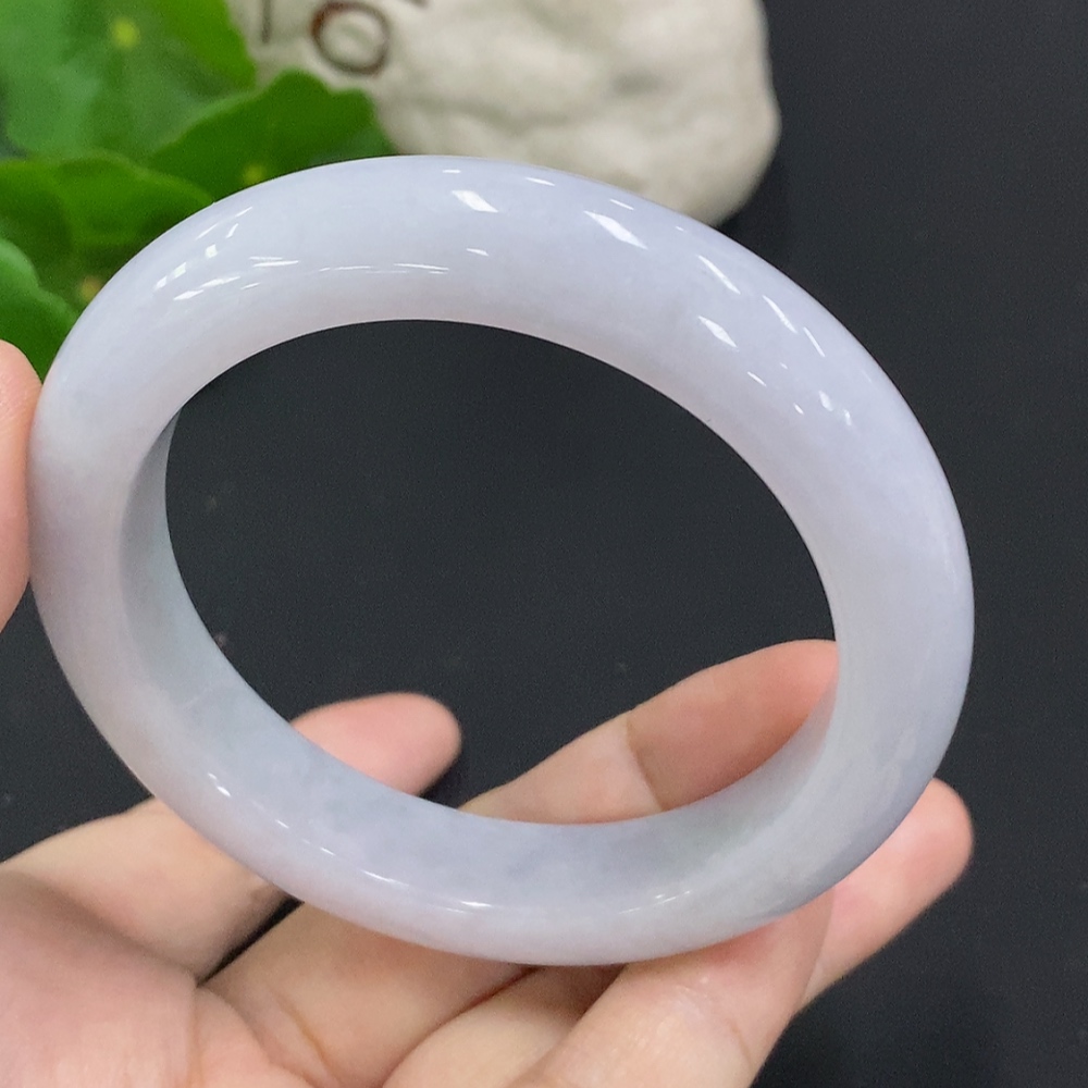 F34051757 Jadeite Round Bangle Size 56.4 Total Weight Approx. 67.5g
