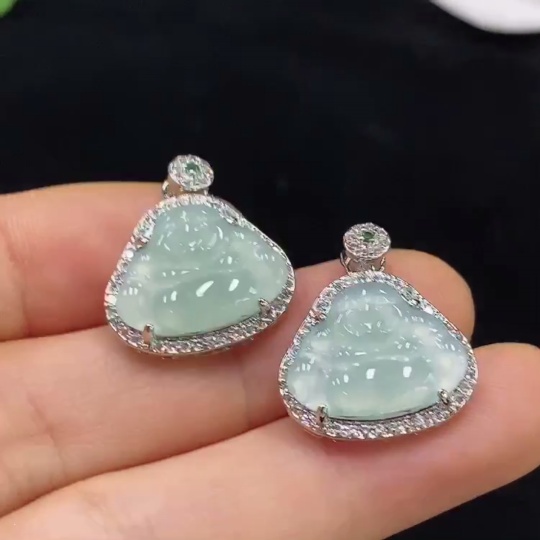 F33929055 Jadeite Inlaid Pendant Non-Gold