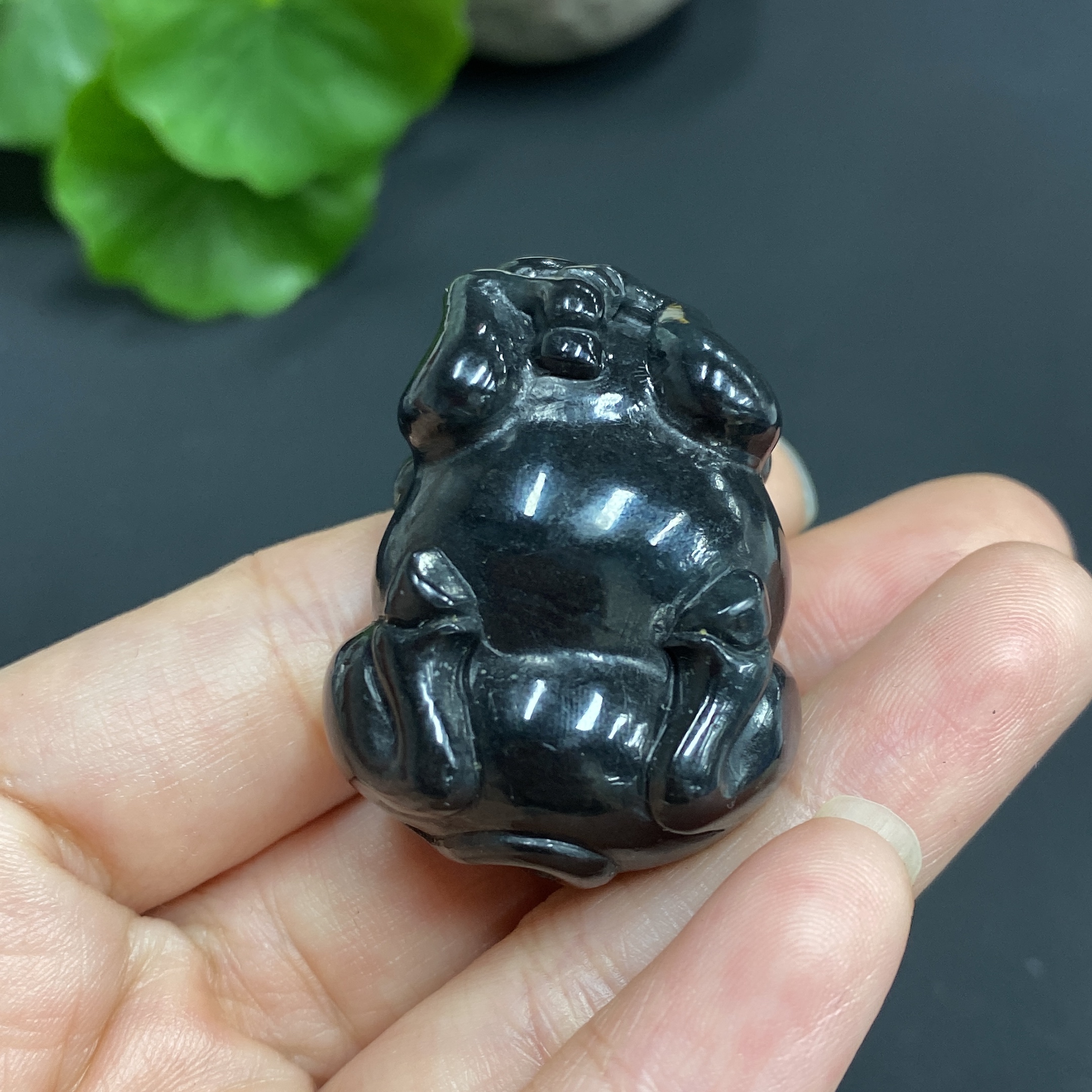 H16767785 Hetian Jade Pendant    Ox    Total Weight Approx. 31.6g