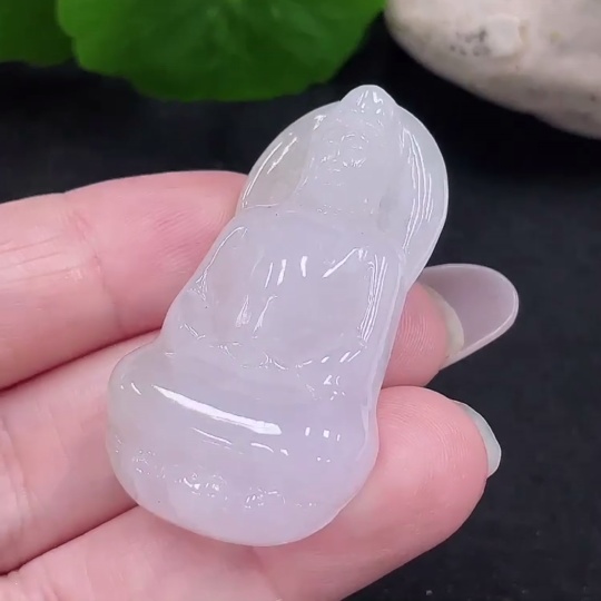 F32710122 Jadeite Guanyin Pendant Total Weight Approximately 13.4g