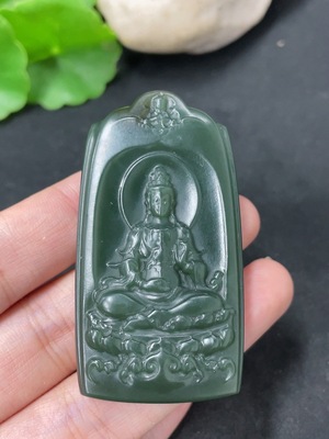 H46574199 和田玉挂件  观音   货品总重约44.9g